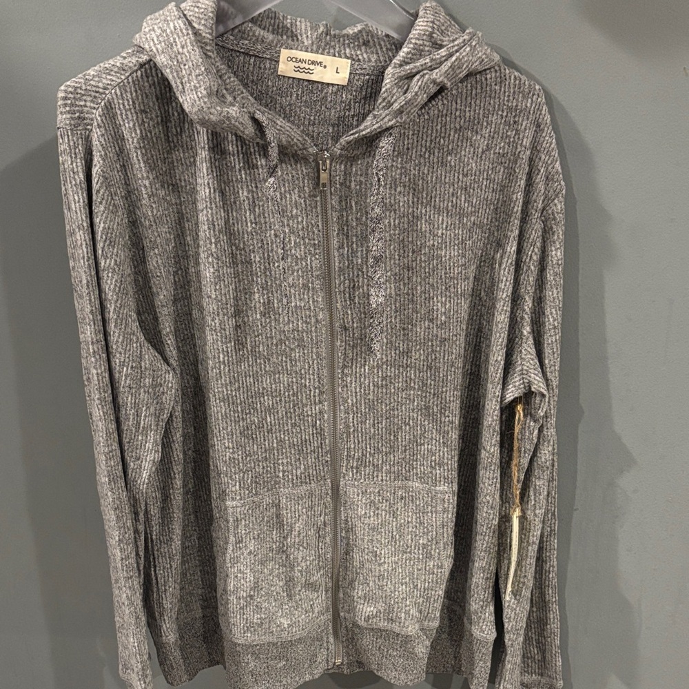 Ocean Drive Gray Knit Zipper Sweater NWT size L - Picture 2 of 4